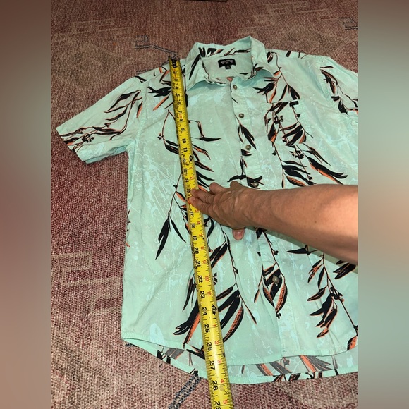 Billabong men’s small cotton/viscose leaf print sea foam button down shirt NWT - Picture 5 of 8